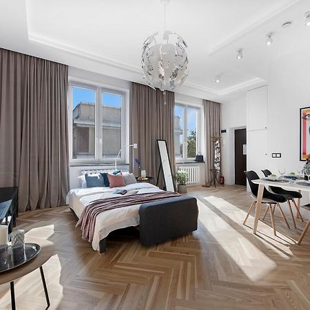 Marszalkowska Center Serviced Apartments Варшава Екстер'єр фото