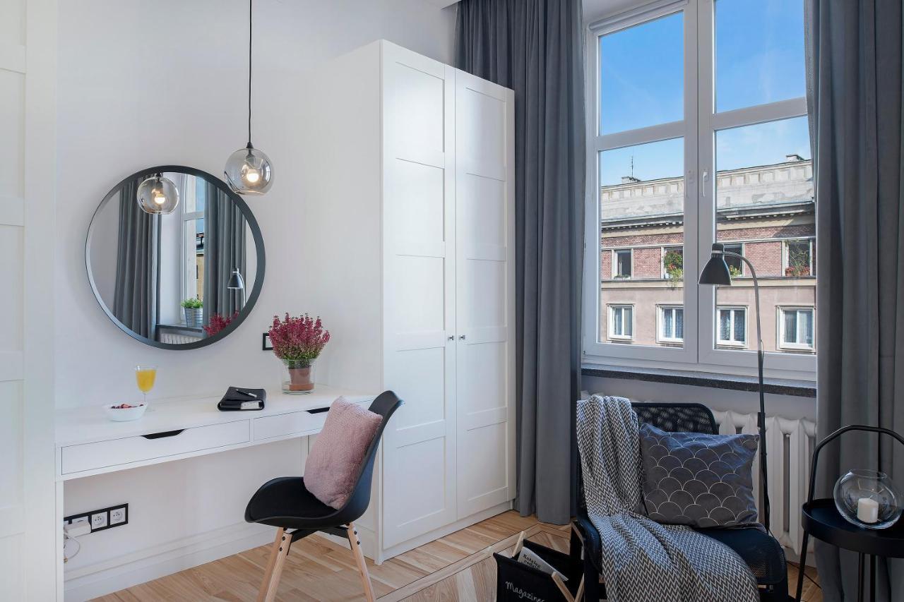 Marszalkowska Center Serviced Apartments Варшава Екстер'єр фото