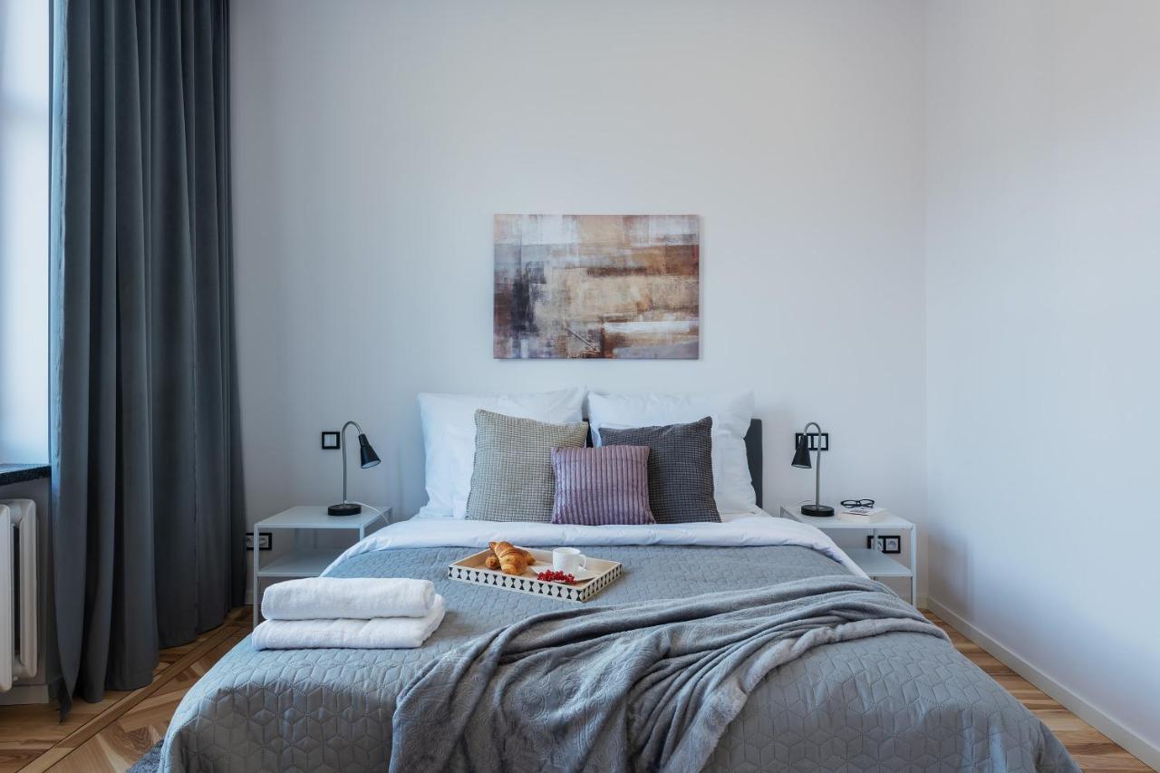 Marszalkowska Center Serviced Apartments Варшава Екстер'єр фото
