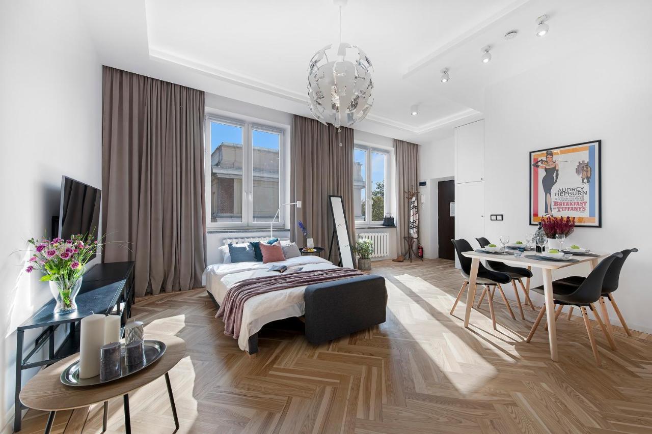 Marszalkowska Center Serviced Apartments Варшава Екстер'єр фото